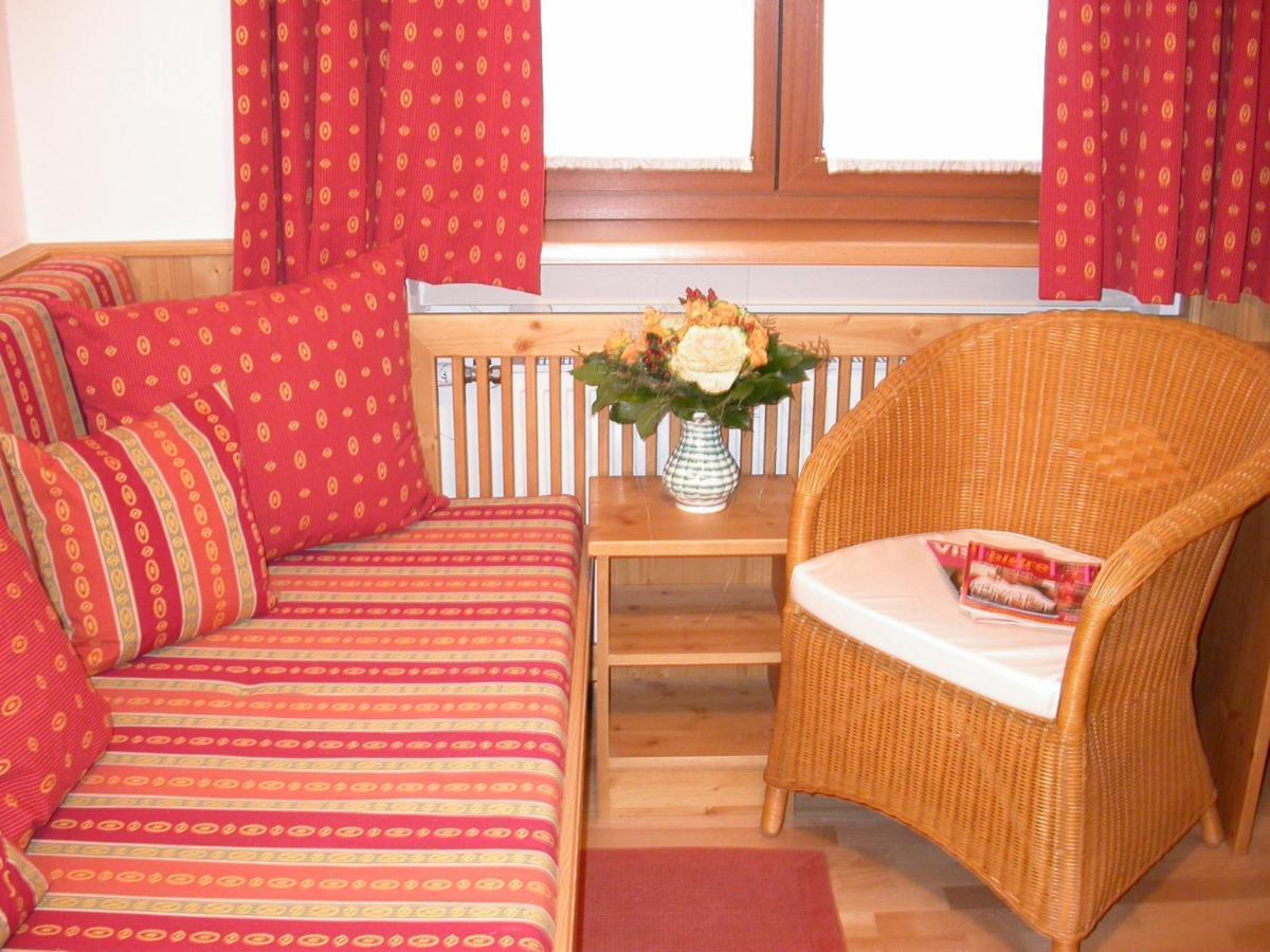 Hotel Gasthof Koenig Kremsmünster Buitenkant foto